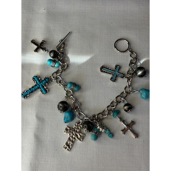 Silver Cross and Turquoise Charm Bracelet Southwest Chunky Western NWT - Picture 4 of 9